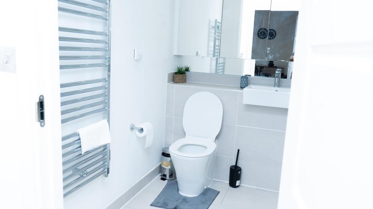 Guerneville 1 Bedroom Luxury Apartment Royal Wharf By Excel Exhibition Centre Londra Dış mekan fotoğraf